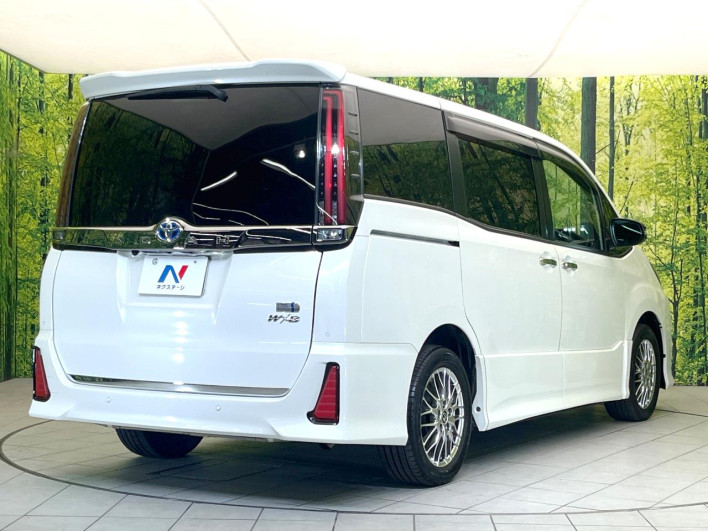 2020 Toyota Noah 6AA-ZWR80W (UW-6a2785c521889)[25]