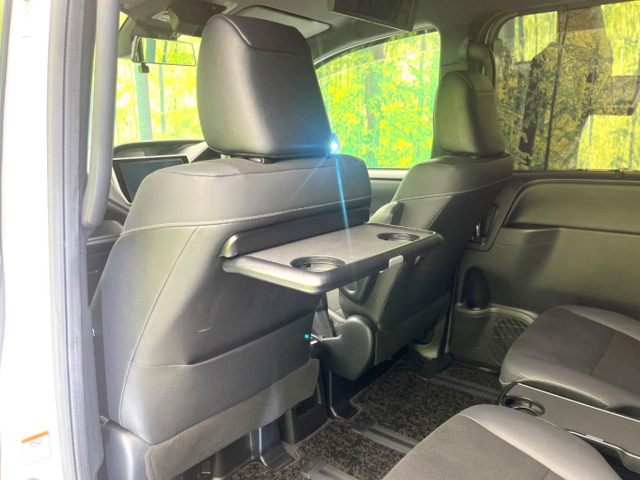 2020 Toyota Noah 6AA-ZWR80W (UW-6a2785c521889)[29]