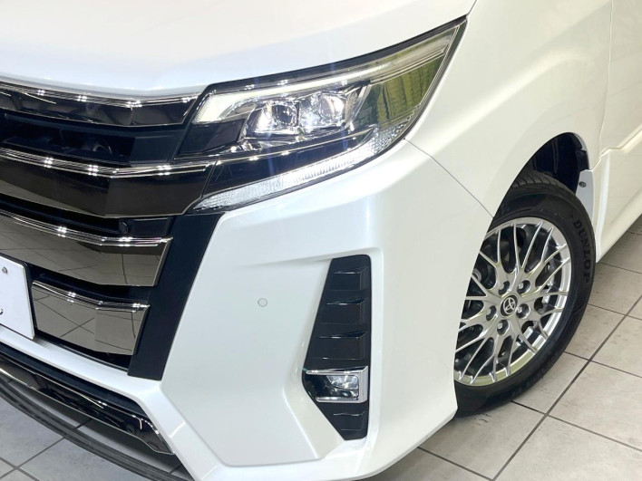 2020 Toyota Noah 6AA-ZWR80W (UW-6a2785c521889)[8]