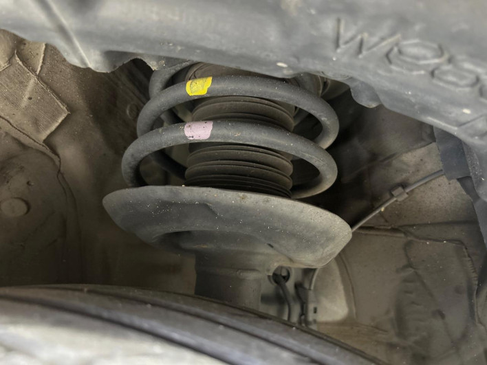 2017 Toyota C-HR DAA-ZYX10 (UW-6a2785ce7f424)[11]