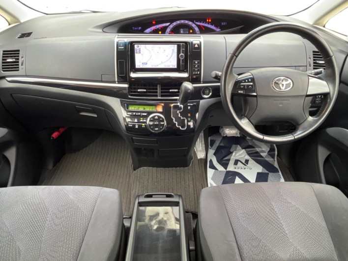 2014 Toyota Estima DBA-ACR50W (UW-6a28d4b2974af)[28]