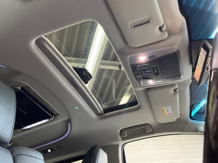 2018 Toyota Alphard DBA-AGH30W (UW-6a28d4b7060cf)[15]