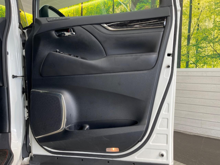 2018 Toyota Alphard DBA-AGH30W (UW-6a28d4b7060cf)[28]