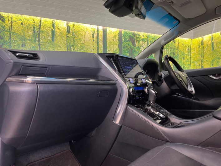 2018 Toyota Alphard DBA-AGH30W (UW-6a28d4b7060cf)[20]