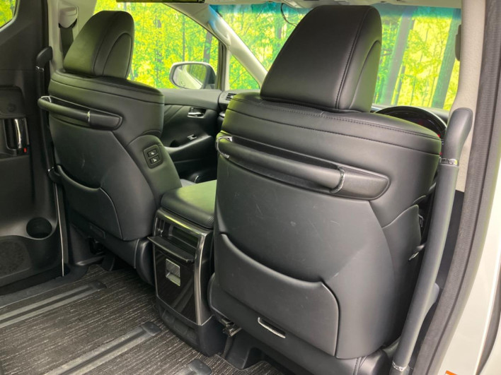 2018 Toyota Alphard DBA-AGH30W (UW-6a28d4b78d3b8)[25]