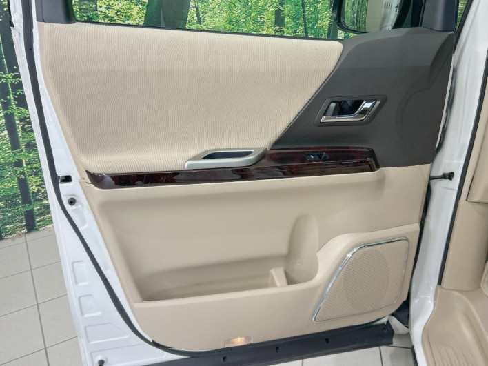 2012 Toyota Alphard DBA-ANH20W (UW-6a28d4c6adbb2)[29]