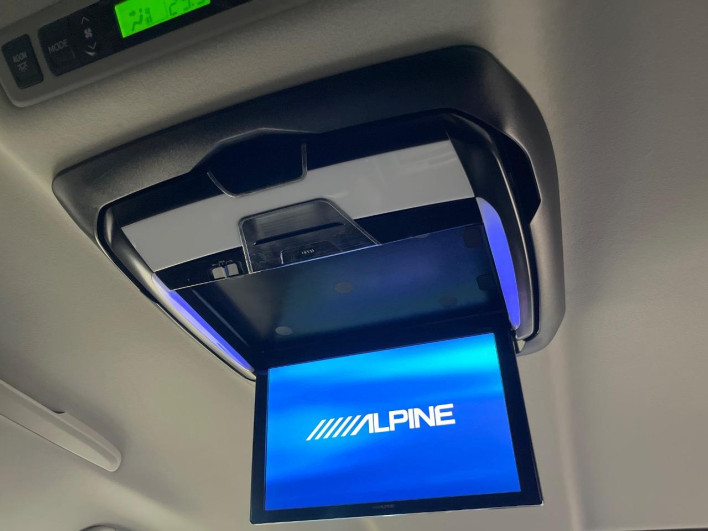2014 Toyota Vellfire DBA-ANH20W (UW-6a28d4c90bfab)[26]