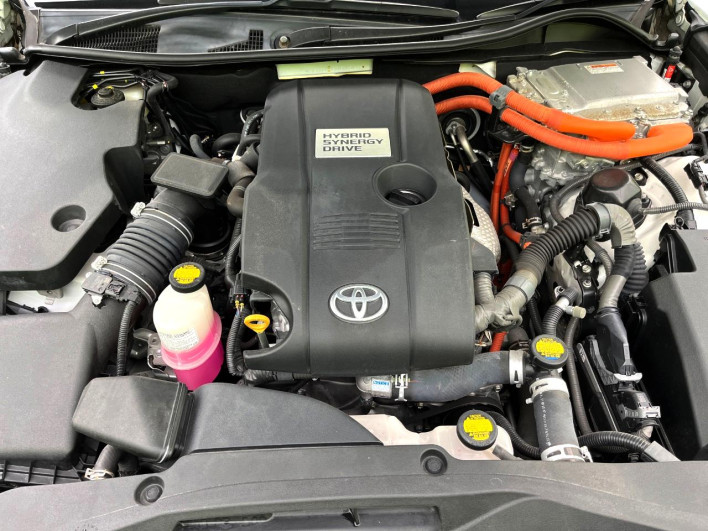 2013 Toyota Crown Hybrid DAA-AWS210 (UW-6a28d4cc5c3ea)[4]