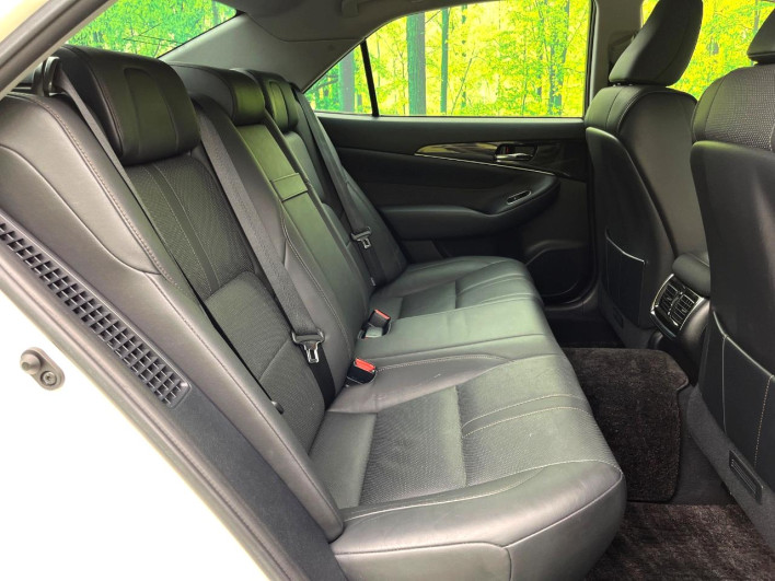 2013 Toyota Crown Hybrid DAA-AWS210 (UW-6a28d4cc5c3ea)[14]