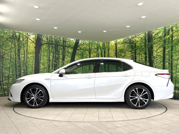 2019 Toyota Camry DAA-AXVH70 (UW-6a28d4d788896)[27]