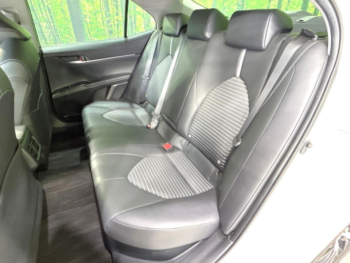 2019 Toyota Camry DAA-AXVH70 (UW-6a28d4d788896)[18]