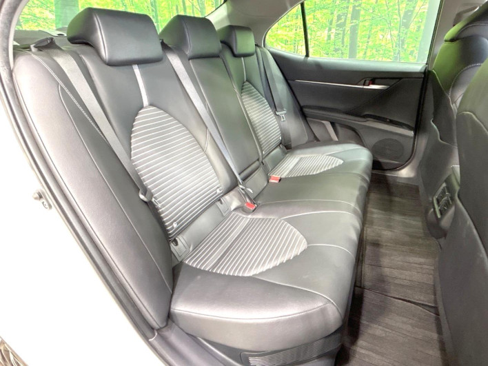 2019 Toyota Camry DAA-AXVH70 (UW-6a28d4d788896)[10]