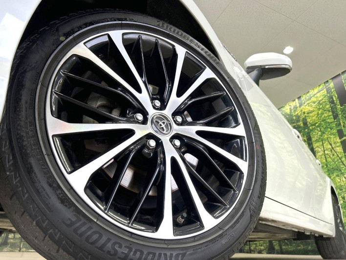 2019 Toyota Camry DAA-AXVH70 (UW-6a28d4d788896)[14]