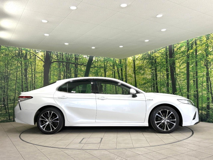 2019 Toyota Camry DAA-AXVH70 (UW-6a28d4d788896)[24]