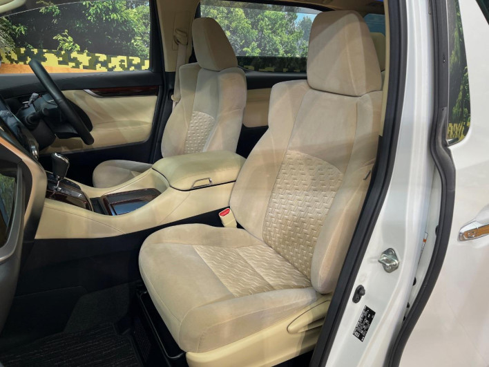 2015 Toyota Alphard Hybrid DAA-AYH30W (UW-6a28d4d870b12)[26]