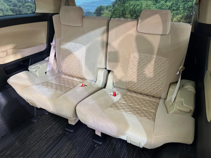 2015 Toyota Alphard Hybrid DAA-AYH30W (UW-6a28d4d870b12)[29]