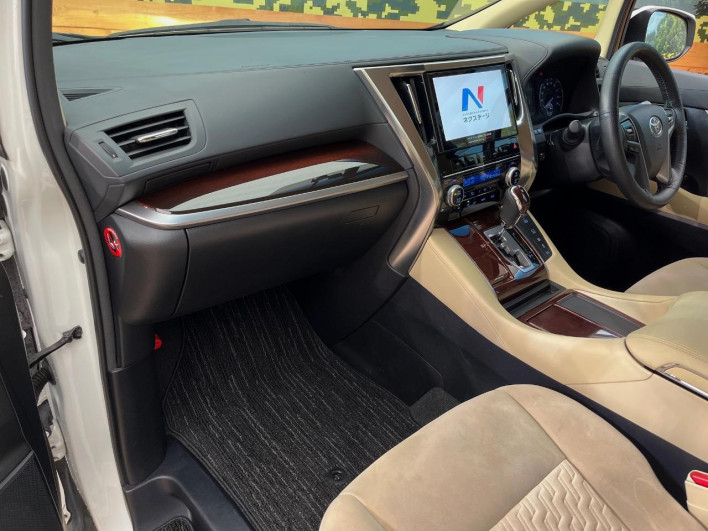 2015 Toyota Alphard Hybrid DAA-AYH30W (UW-6a28d4d870b12)[25]