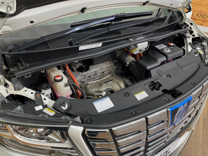 2015 Toyota Alphard Hybrid DAA-AYH30W (UW-6a28d4d870b12)[8]