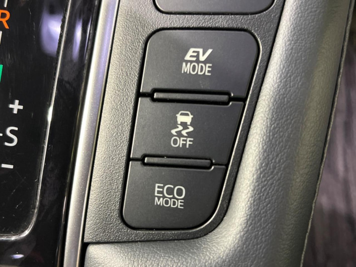 2020 Toyota Alphard Hybrid 6AA-AYH30W (UW-6a28d4d9d1bdc)[24]