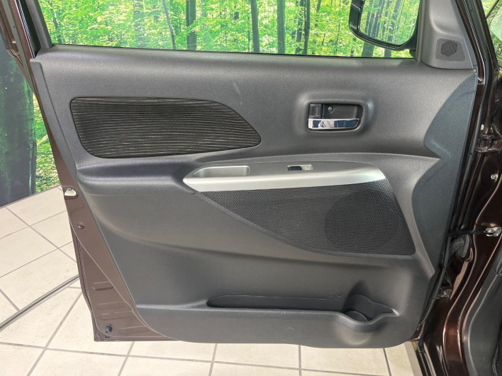 2015 Nissan DAYZ ROOX DBA-B21A (UW-6a28d4e10e22e)[25]