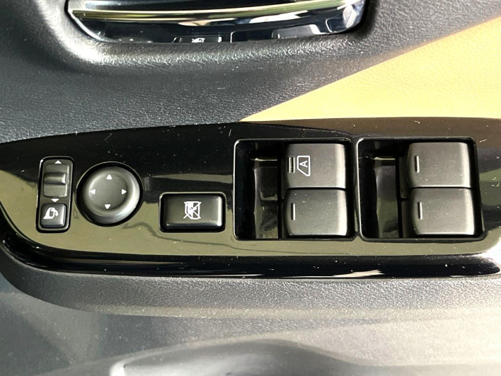 2019 Mitsubishi eK Cross 4AA-B38W (UW-6a28d4eb0e680)[7]