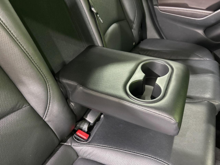 2016 Mazda Axela Sports LDA-BMLFS (UW-6a28d4fb6d08d)[29]