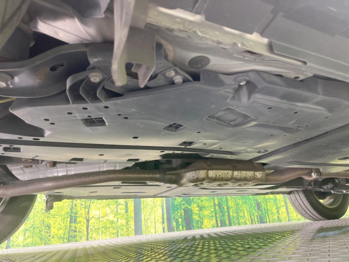2015 Subaru Legacy Outback DBA-BS9 (UW-6a28d4feb5ed3)[26]