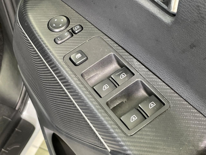 2022 Mitsubishi Delica D:5 3DA-CV1W (UW-6a28d500adc50)[22]
