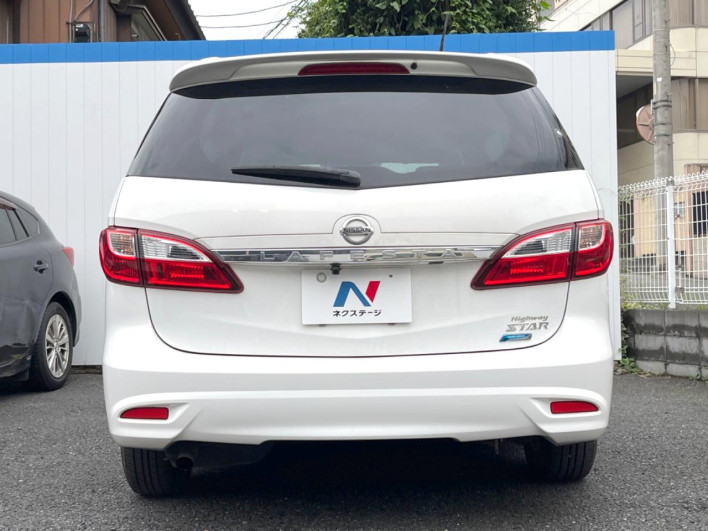 2011 Nissan La Festa DBA-CWEFWN (UW-6a28d505170a0)[26]