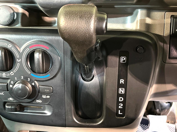 2015 Suzuki Every Wayout EBD-DA17V (UW-6a28d507938fc)[11]