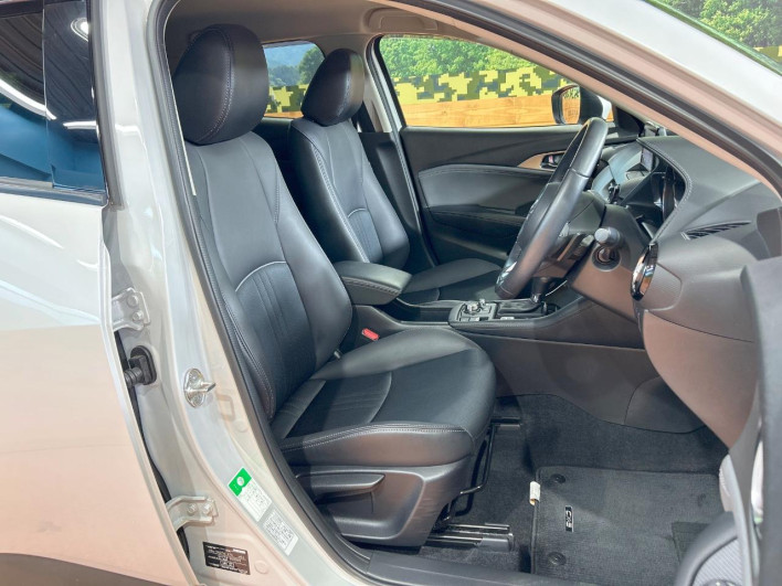 2018 Mazda CX-3 6BA-DKEFW (UW-6a28d50b6d74e)[18]