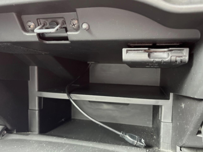 2014 Nissan Note DBA-E12 (UW-6a28d50f23a1c)[12]