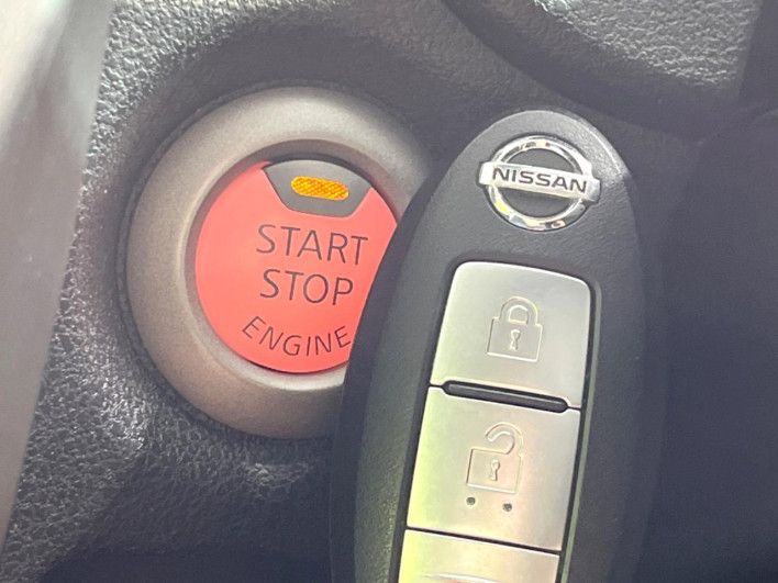 2015 Nissan Note DBA-E12 (UW-6a28d50fdd48a)[22]