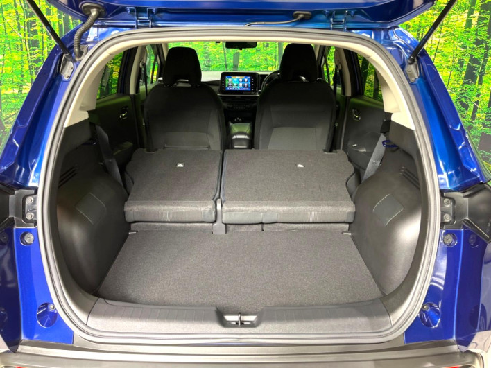 2021 Nissan Note 6AA-E13 (UW-6a28d512ad376)[23]