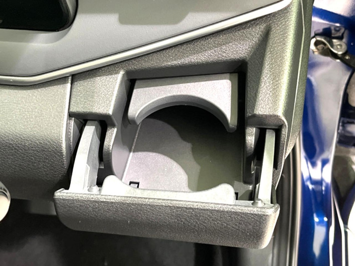 2021 Nissan Note 6AA-E13 (UW-6a28d512ad376)[6]