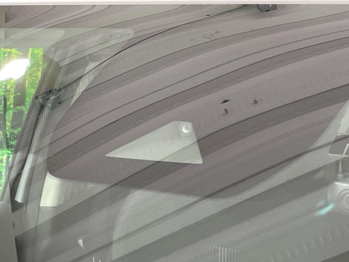 2022 Nissan Note 6AA-E13 (UW-6a28d51750205)[11]