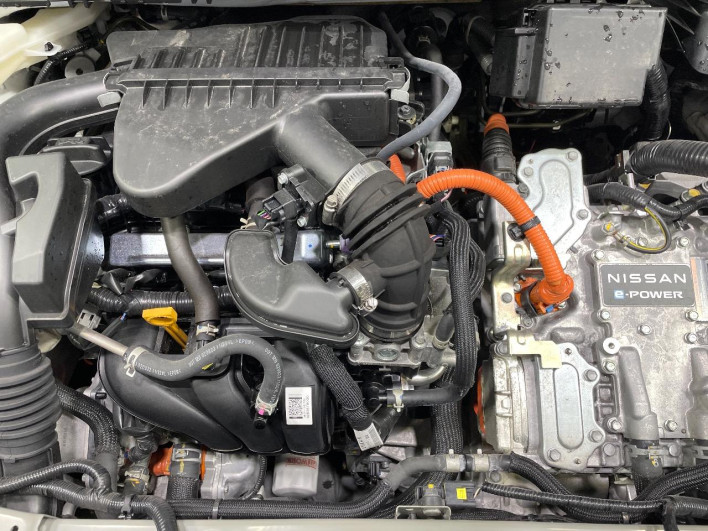 2022 Nissan Note 6AA-E13 (UW-6a28d51750205)[4]