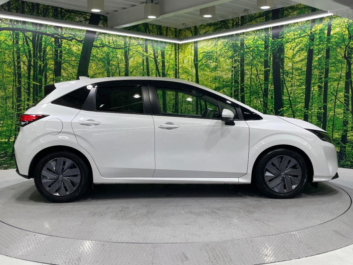 2022 Nissan Note 6AA-E13 (UW-6a28d51750205)[16]