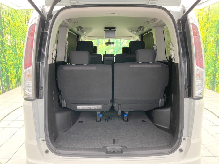 2012 Nissan Serena DBA-FC26 (UW-6a28d519f3fe7)[23]