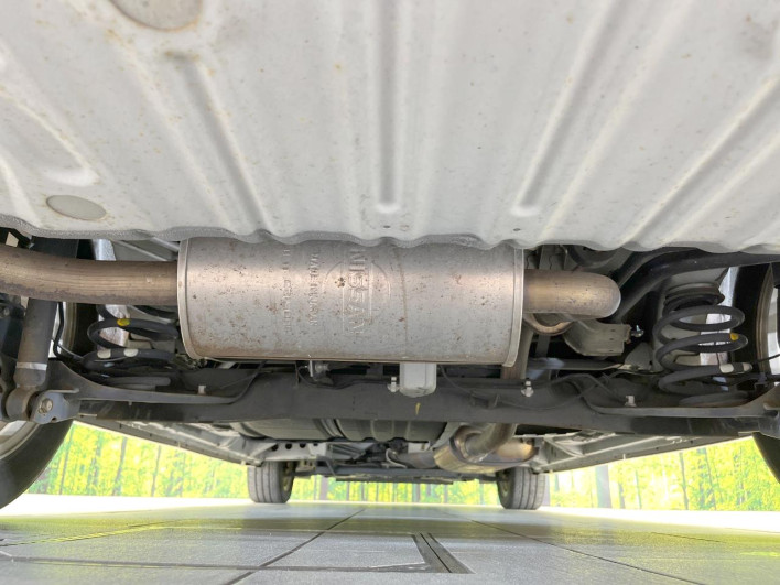 2012 Nissan Serena DBA-FC26 (UW-6a28d519f3fe7)[19]
