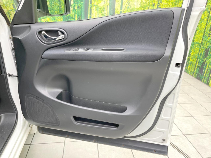 2012 Nissan Serena DBA-FC26 (UW-6a28d519f3fe7)[29]
