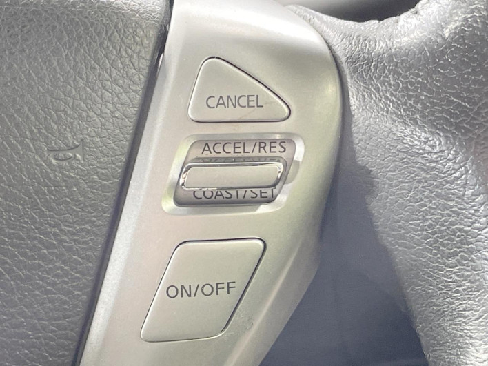 2015 Nissan Serena DBA-FNC26 (UW-6a28d520b9d95)[25]