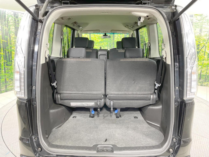 2015 Nissan Serena DBA-FNC26 (UW-6a28d520b9d95)[4]