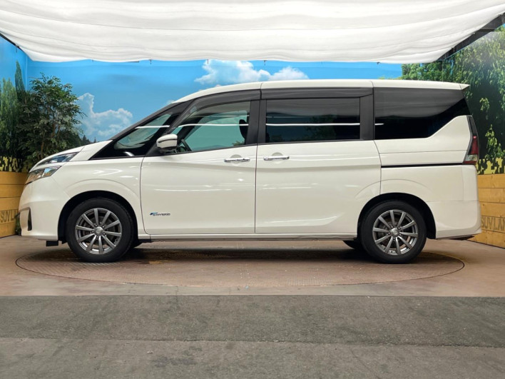 2016 Nissan Serena DAA-GC27 (UW-6a28d529b0e98)[18]