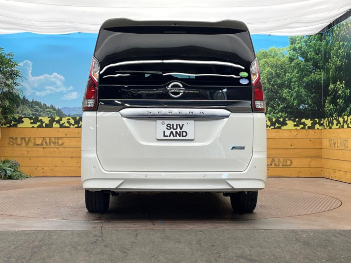 2016 Nissan Serena DAA-GC27 (UW-6a28d529b0e98)[20]