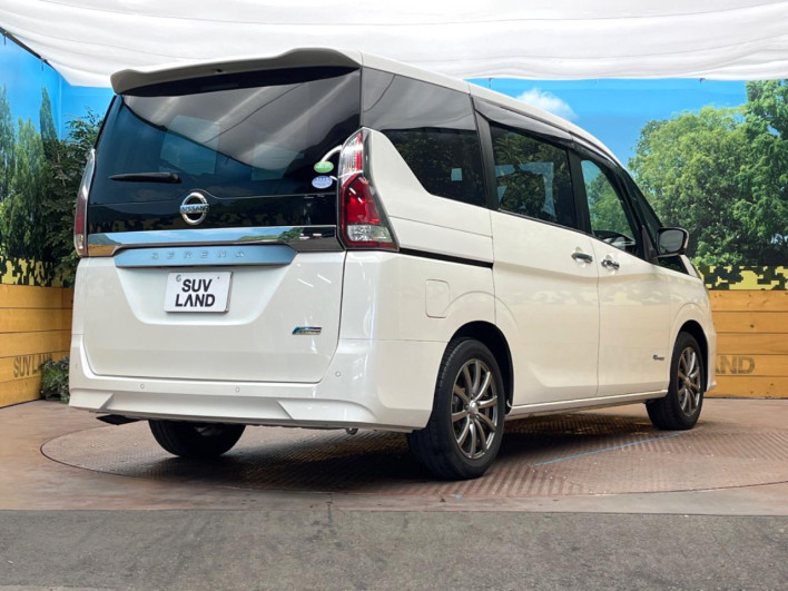 2016 Nissan Serena DAA-GC27 (UW-6a28d529b0e98)[21]