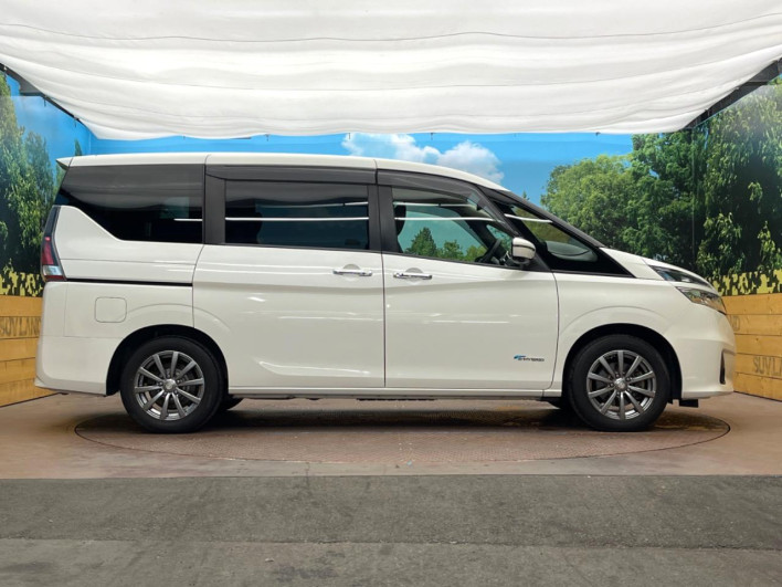 2016 Nissan Serena DAA-GC27 (UW-6a28d529b0e98)[22]
