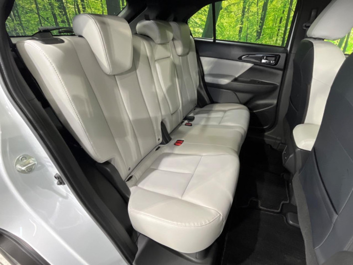 2022 Mitsubishi Eclipse Cross PHEV 5LA-GL3W (UW-6a28d53b3af73)[12]