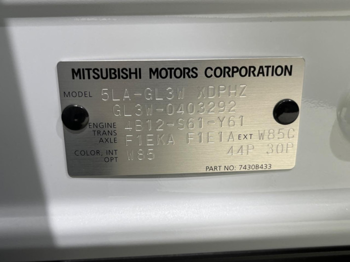 2022 Mitsubishi Eclipse Cross PHEV 5LA-GL3W (UW-6a28d53b3af73)[1]