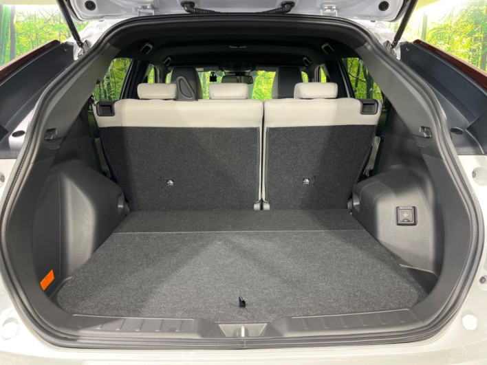 2022 Mitsubishi Eclipse Cross PHEV 5LA-GL3W (UW-6a28d53b3af73)[23]
